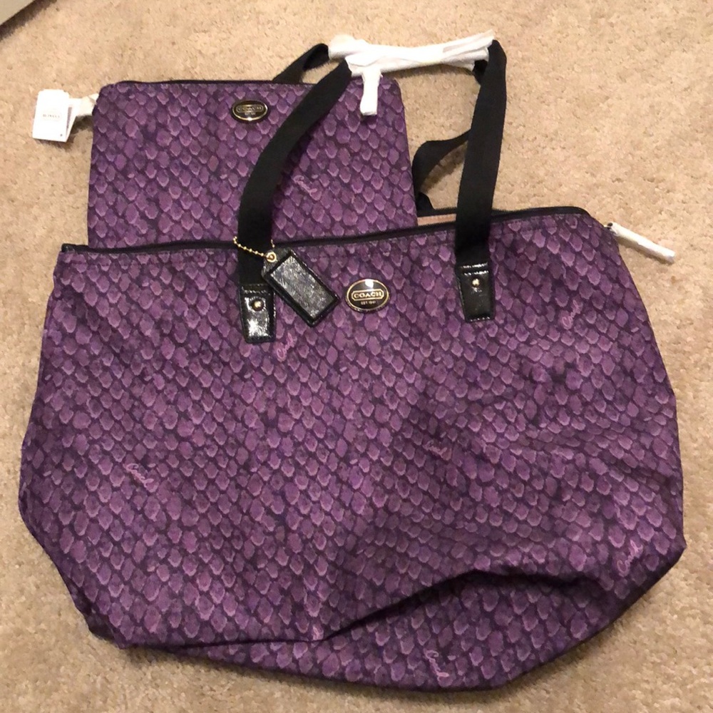 coach weekend getaway bag